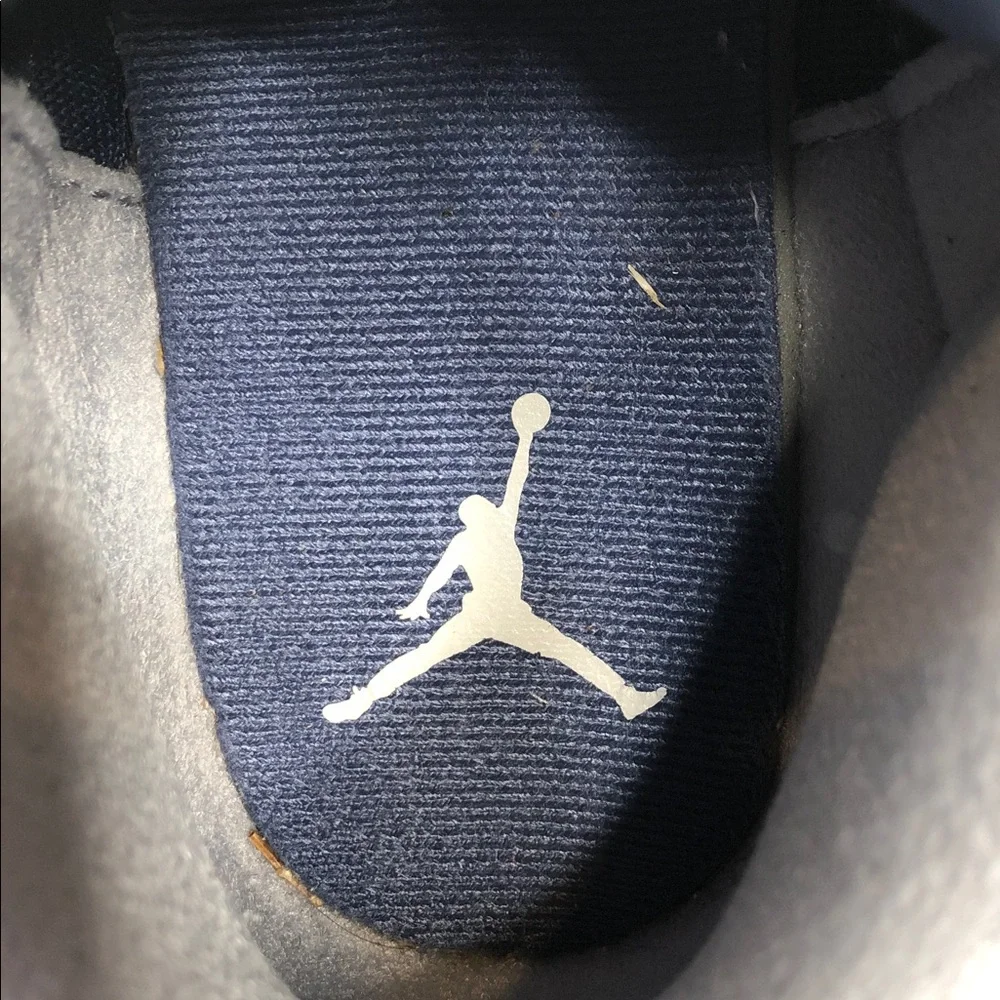 Air Jordan 3 Georgetown CT8532-401 Midnight Navy Men’s Sneakers - Size 8.5